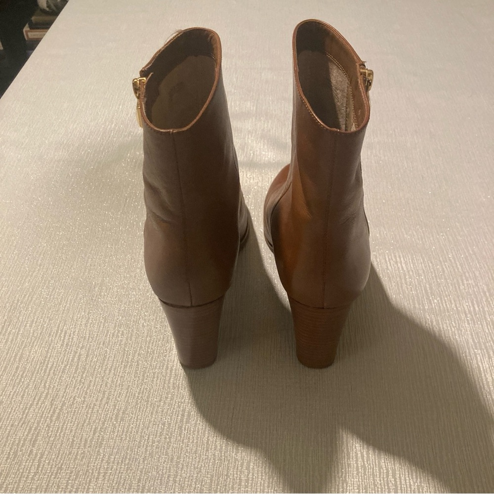 Michael Kors Frenchie Flex Leather Boots Chestnut Brown with Gold Zipper - Picture 4 of 7